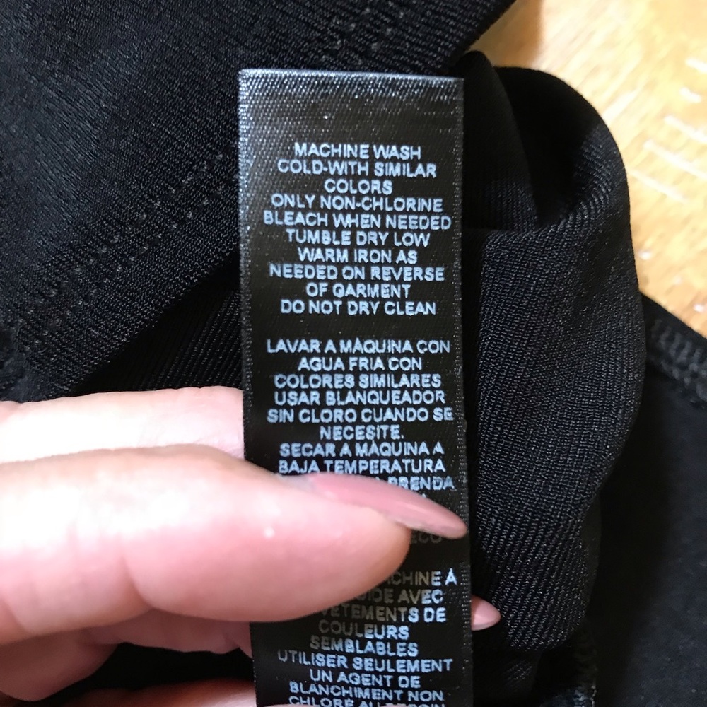 Solid black tunic - Picture 5 of 5